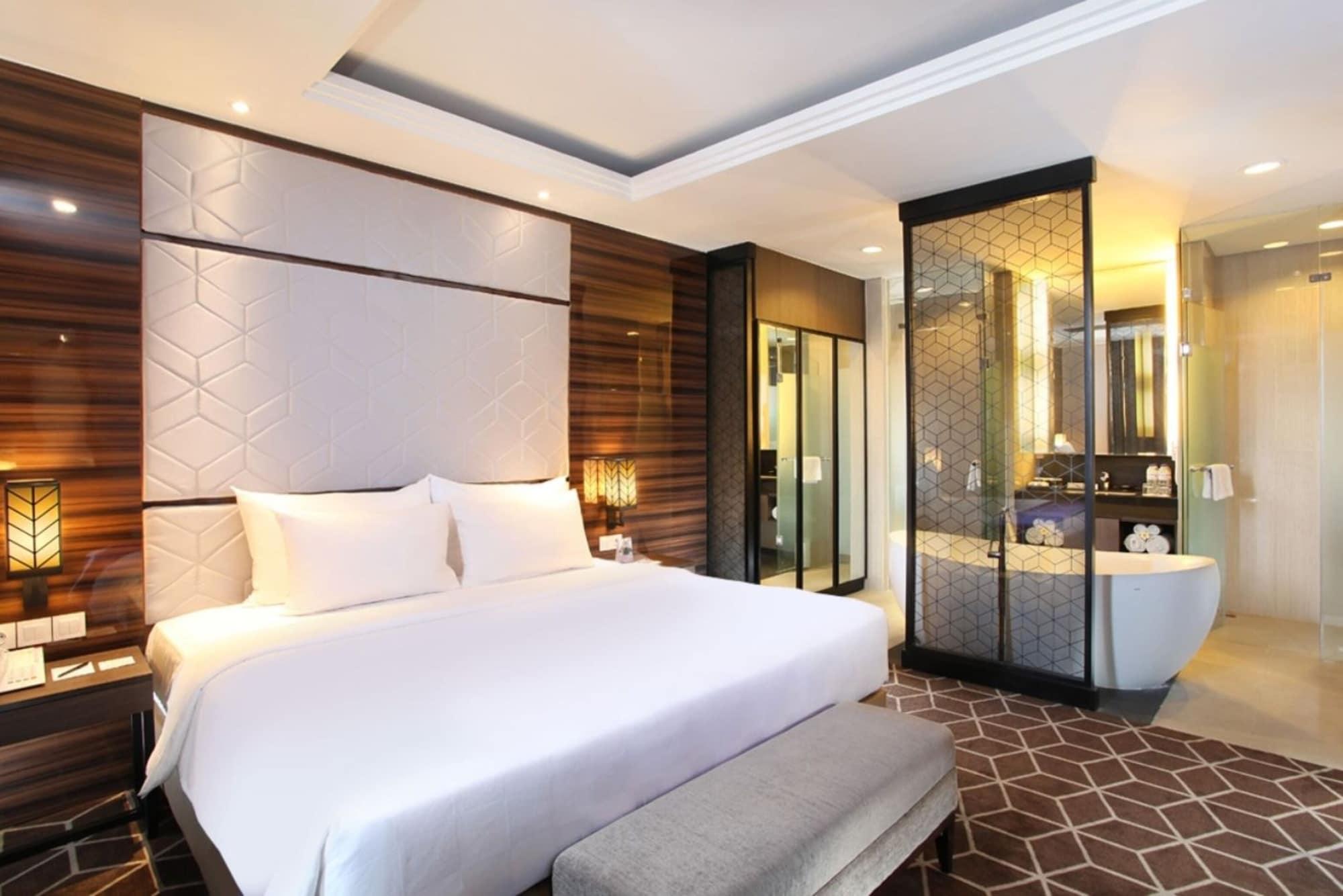 Swiss-Belinn Tunjungan Surabaya Exterior foto